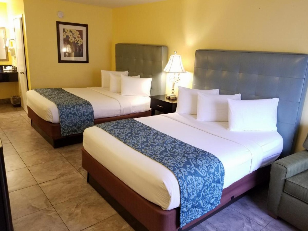 Room image 3